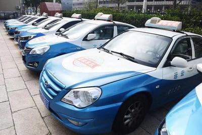 嘀嗒出租车星级服务全面升级，五一出行更舒心，租赁服务扩容新体验